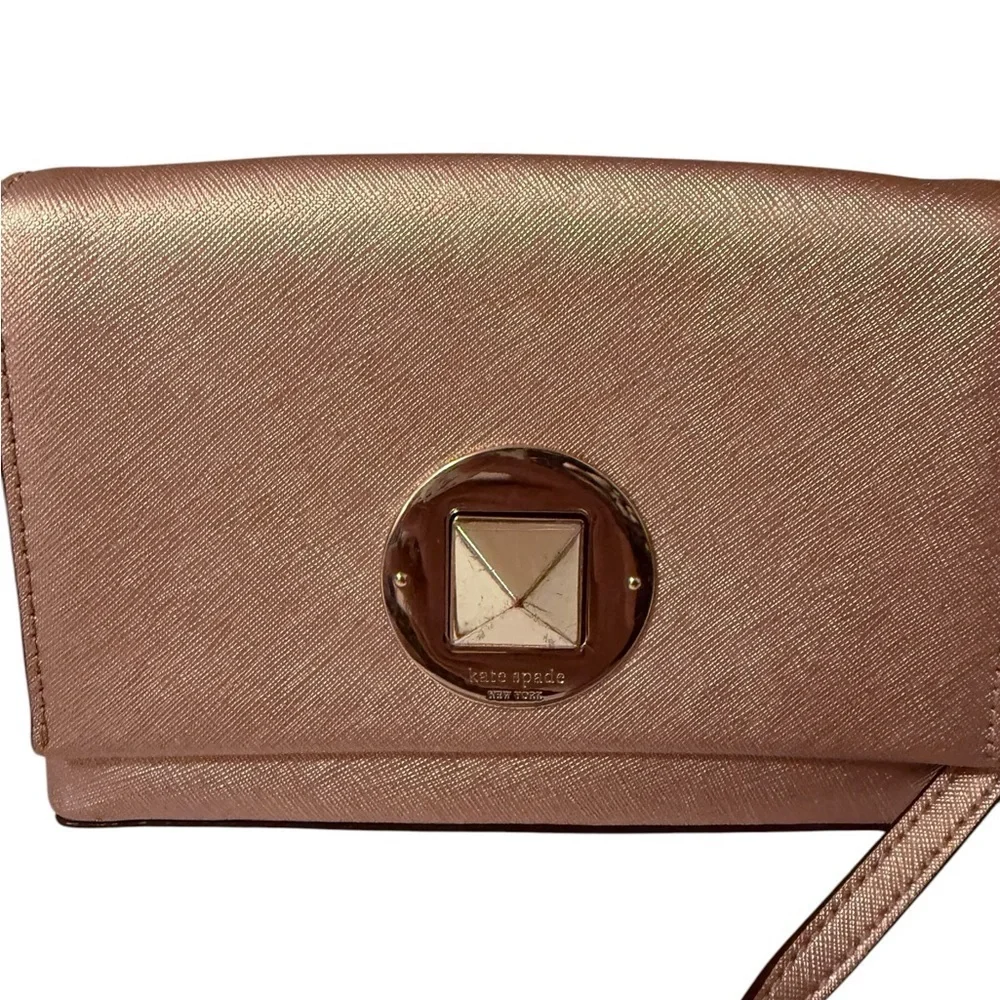 Elegant Kate Spade Newbury Land  Rose Gold Leather Cross Body Bag